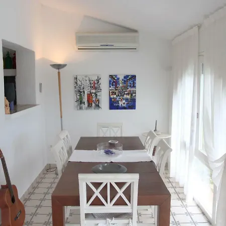 Mariona By Interhome